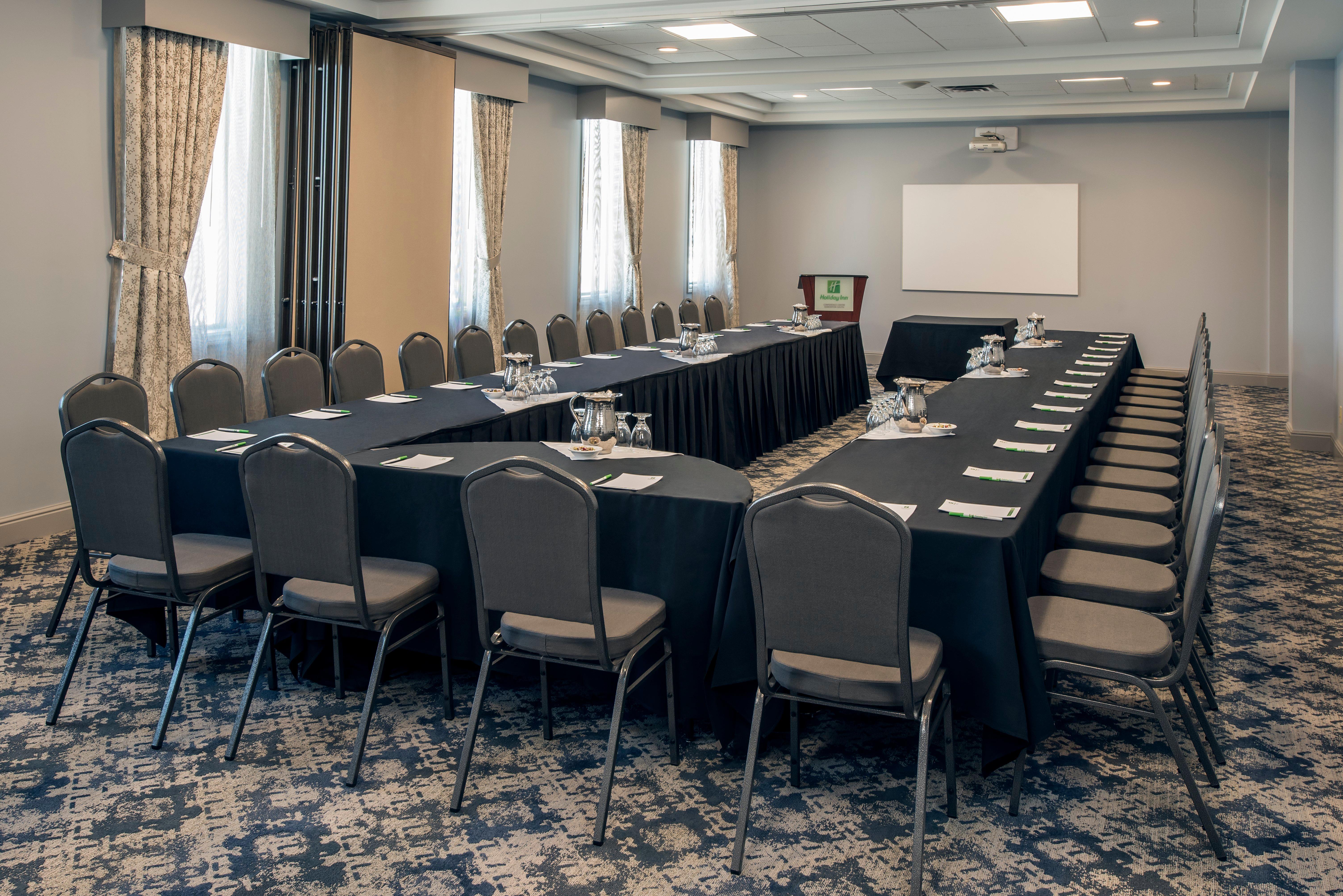 Holiday Inn Conference Centre Edmonton South By Ihg Extérieur photo